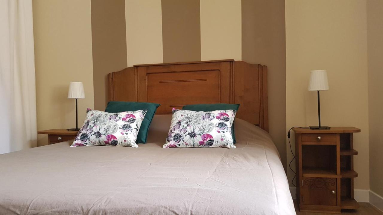 Chambres D'Hotes Du Tilleul Nanteuil-en-Vallée Eksteriør billede